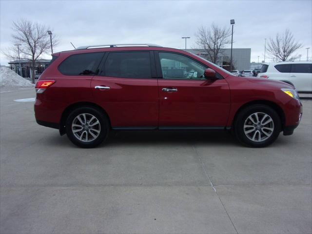 used 2015 Nissan Pathfinder car, priced at $8,499