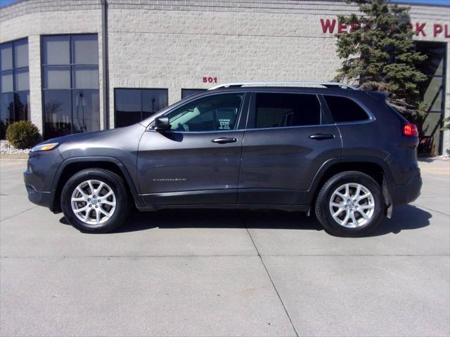 used 2018 Jeep Cherokee car, priced at $10,999
