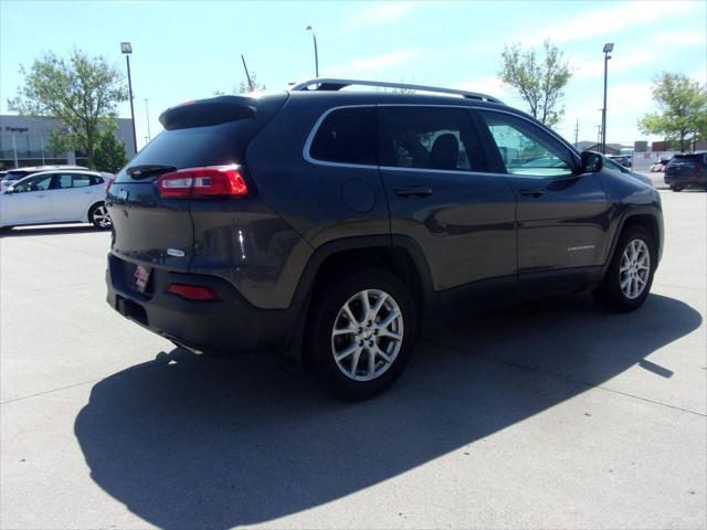 used 2018 Jeep Cherokee car, priced at $10,999