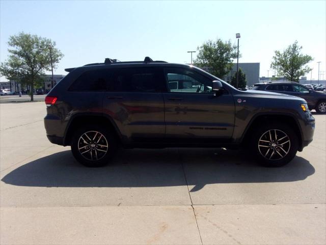 used 2017 Jeep Grand Cherokee car, priced at $16,999
