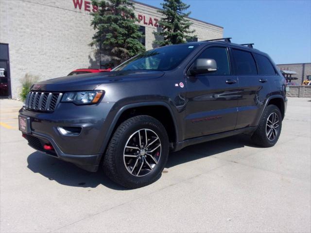 used 2017 Jeep Grand Cherokee car, priced at $16,999
