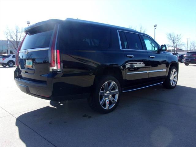 used 2019 Cadillac Escalade ESV car, priced at $34,999