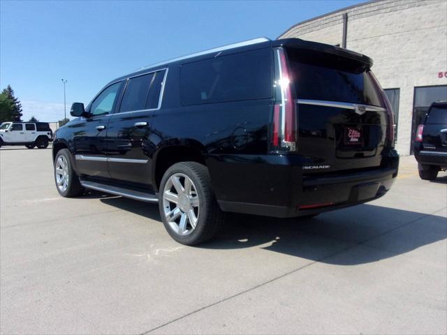 used 2019 Cadillac Escalade ESV car, priced at $34,999