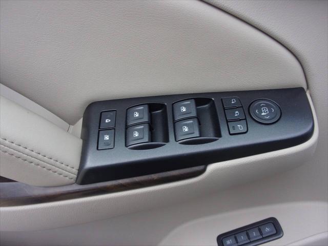 used 2018 GMC Yukon car, priced at $27,999