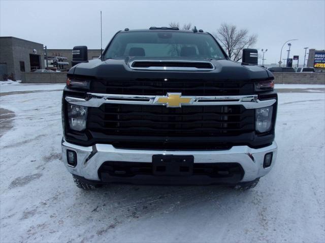 used 2024 Chevrolet Silverado 2500 car, priced at $50,999