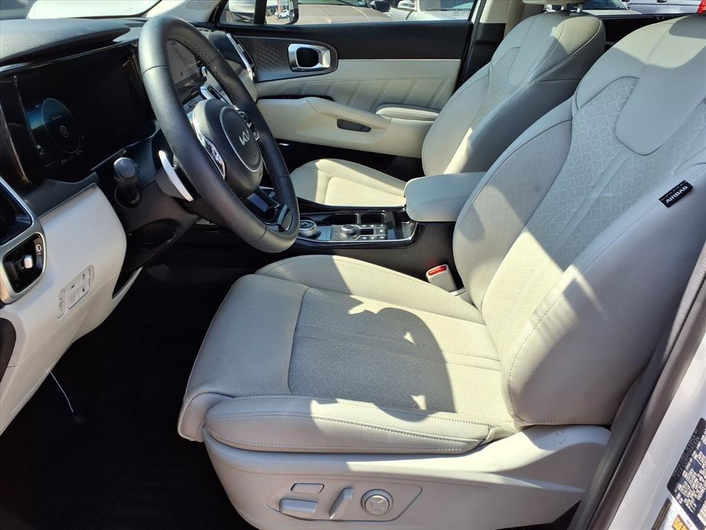 used 2024 Kia Sorento Plug-In Hybrid car