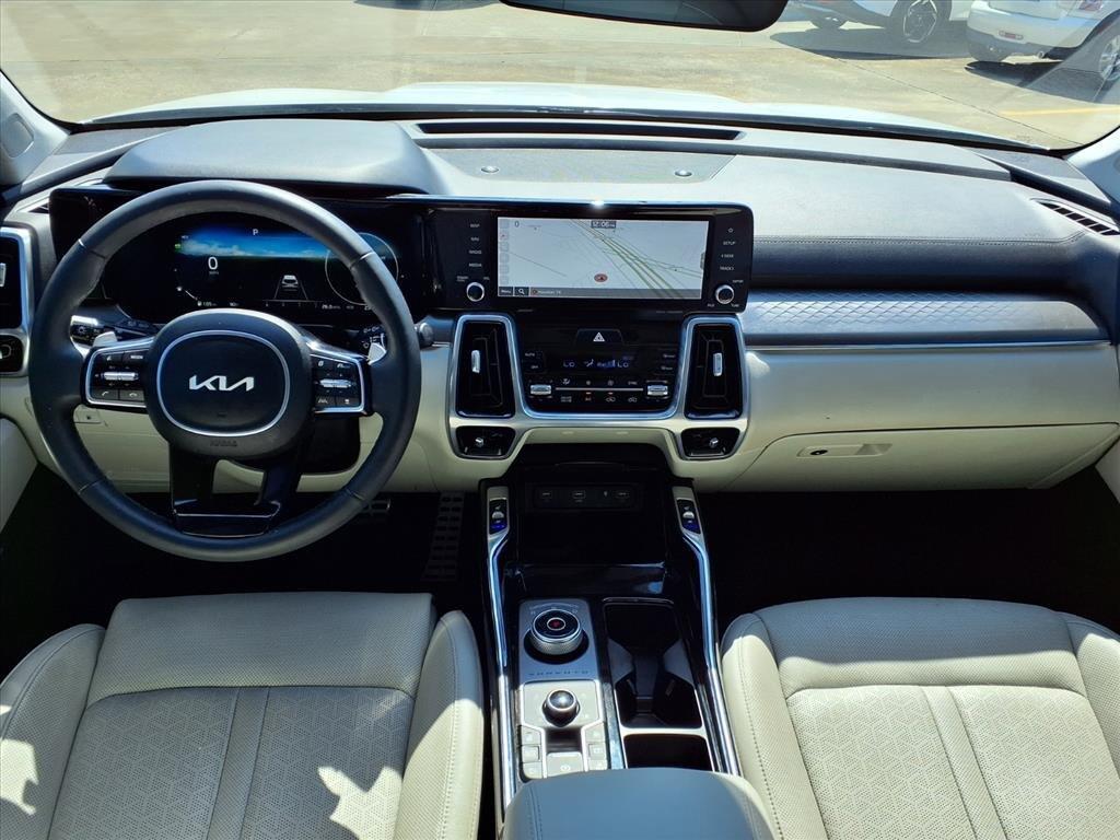 used 2024 Kia Sorento Plug-In Hybrid car