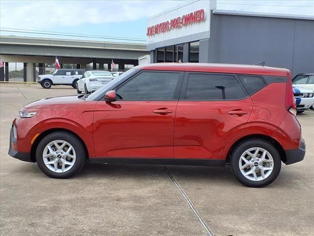 used 2022 Kia Soul car, priced at $18,900