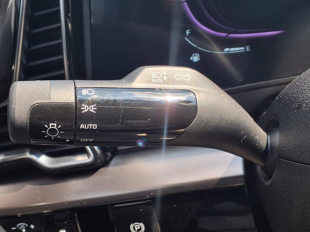 used 2025 Kia Sportage car, priced at $28,800