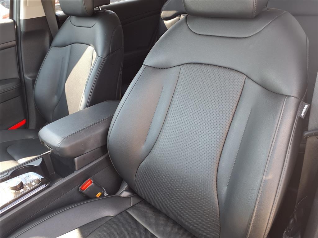 used 2025 Kia Sportage car, priced at $28,800