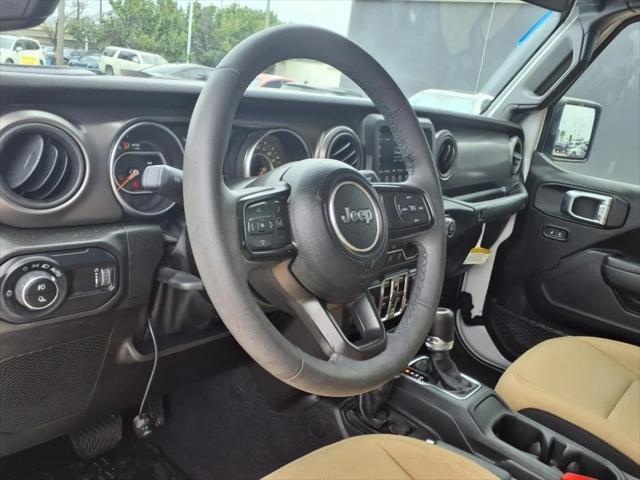 used 2023 Jeep Gladiator car, priced at $32,800