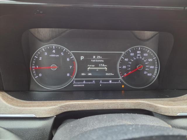 used 2022 Kia Sorento car, priced at $30,800