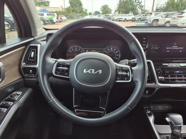 used 2022 Kia Sorento car, priced at $30,800
