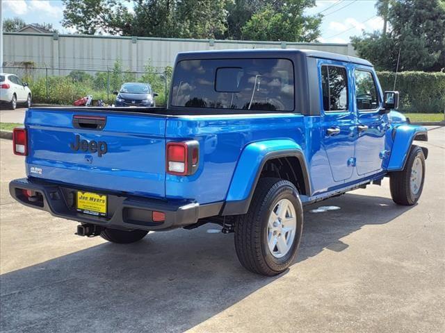 used 2022 Jeep Gladiator car, priced at $30,400