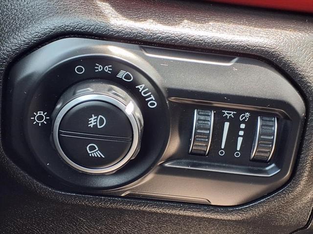 used 2021 Jeep Gladiator car, priced at $33,900