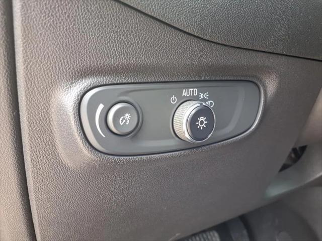 used 2023 Chevrolet Equinox car, priced at $28,700