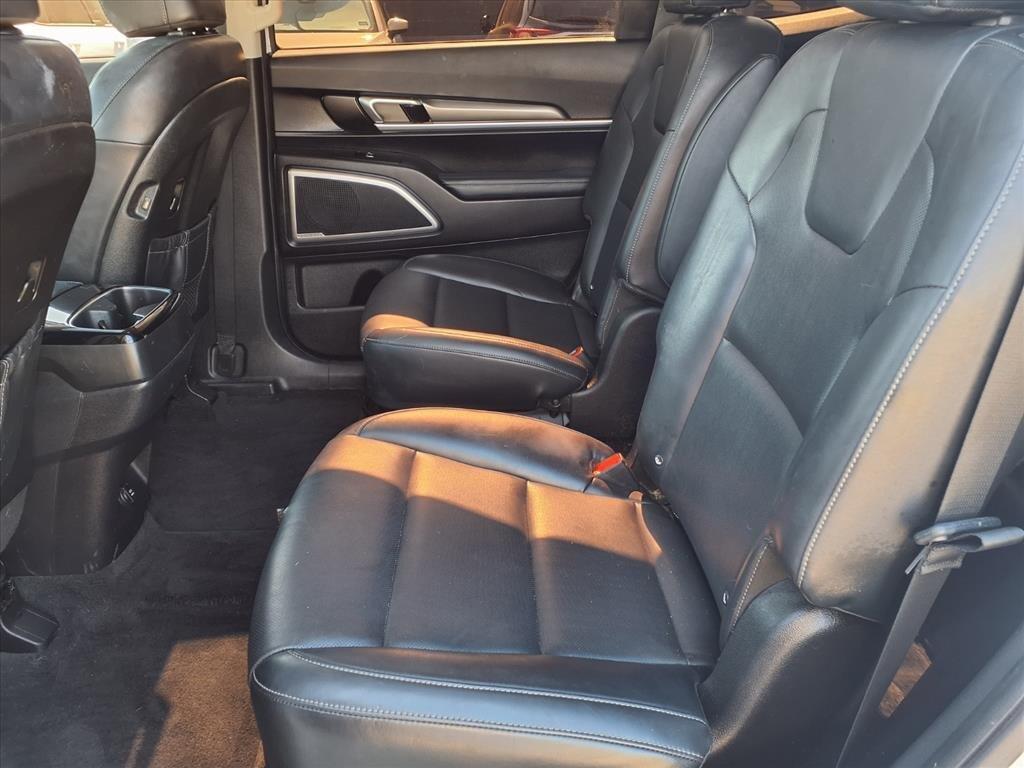 used 2022 Kia Telluride car, priced at $29,900