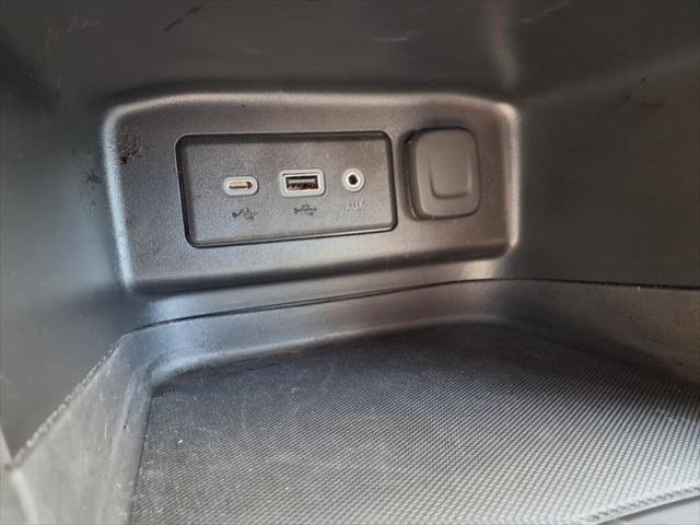 used 2023 Chevrolet Equinox car, priced at $20,800