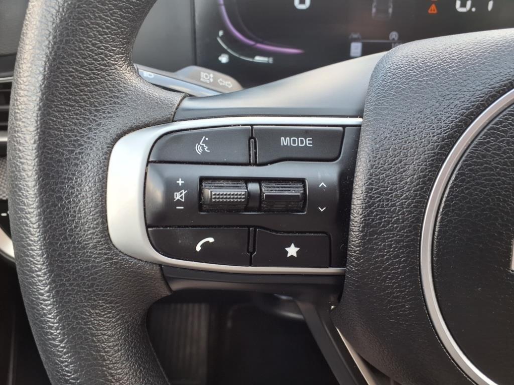 used 2024 Kia Sportage car, priced at $25,400