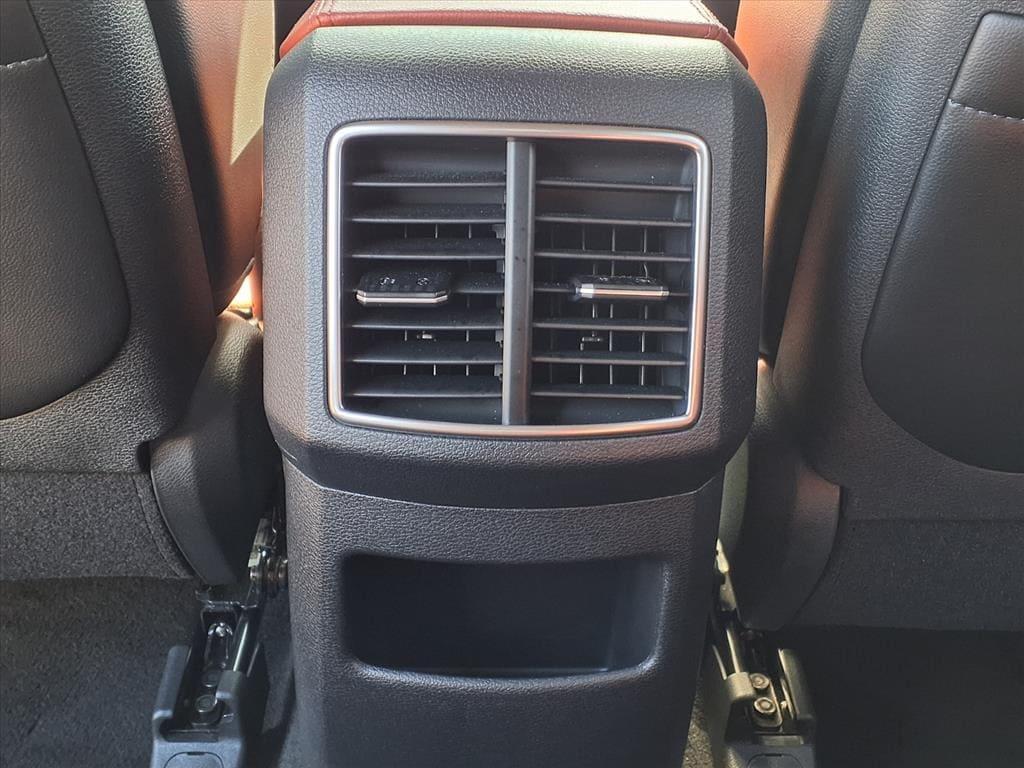 used 2025 Kia Sportage car, priced at $34,900