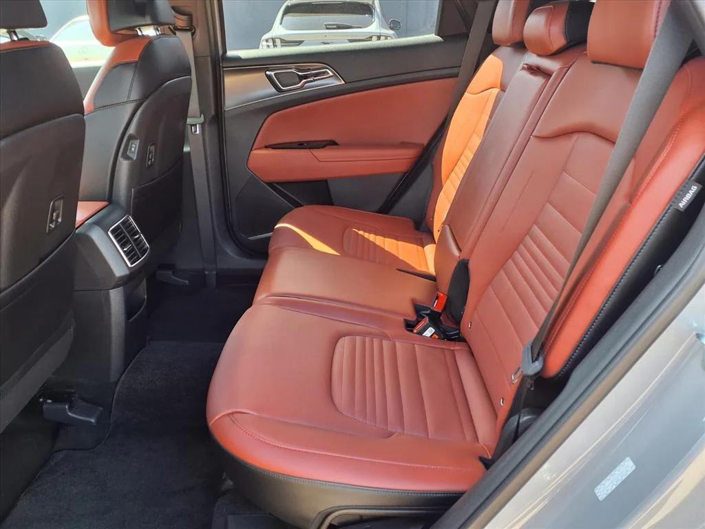 used 2025 Kia Sportage car, priced at $34,900
