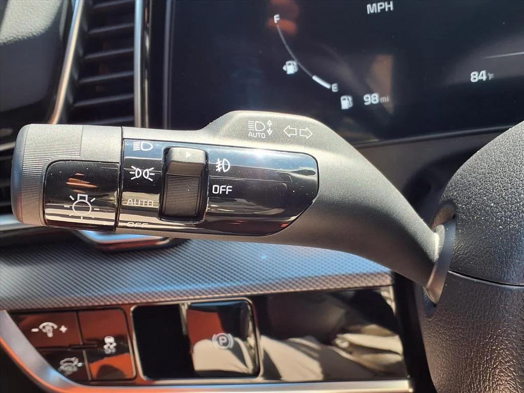 used 2025 Kia Sportage car, priced at $34,900