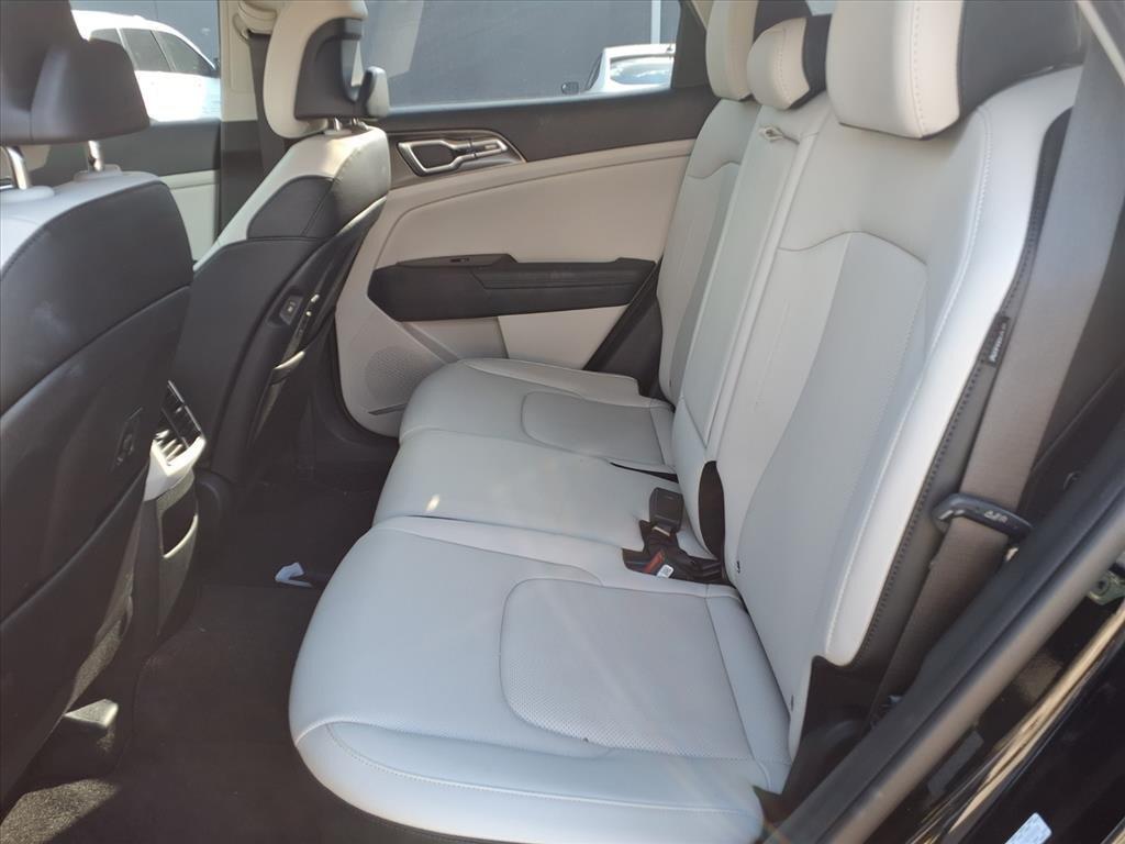 used 2025 Kia Sportage car, priced at $29,900