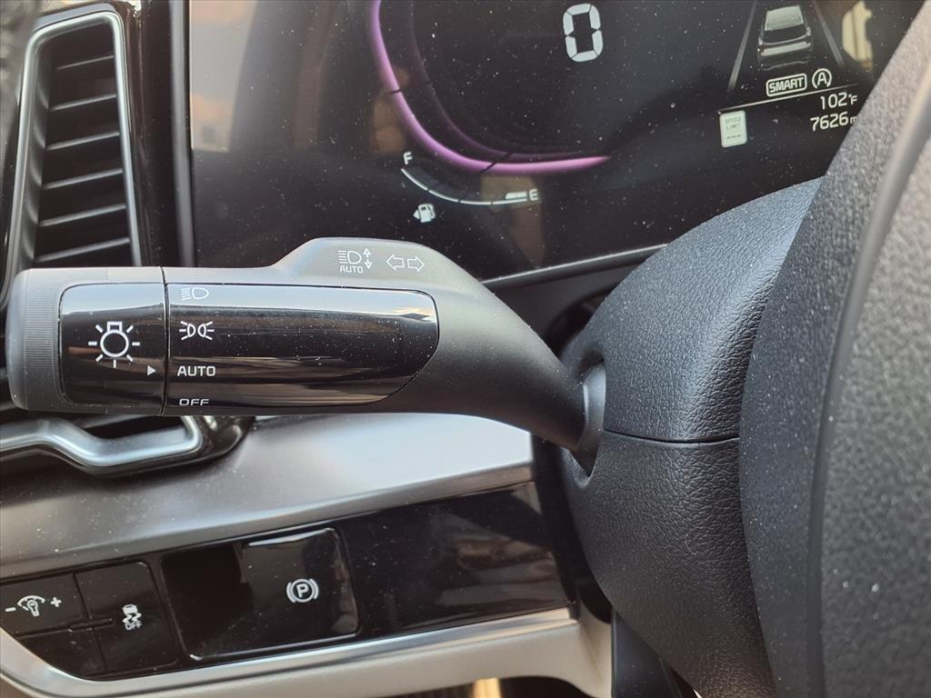used 2025 Kia Sportage car, priced at $29,900