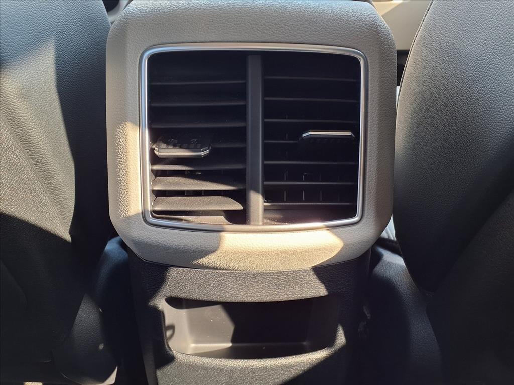 used 2025 Kia Sportage car, priced at $29,900
