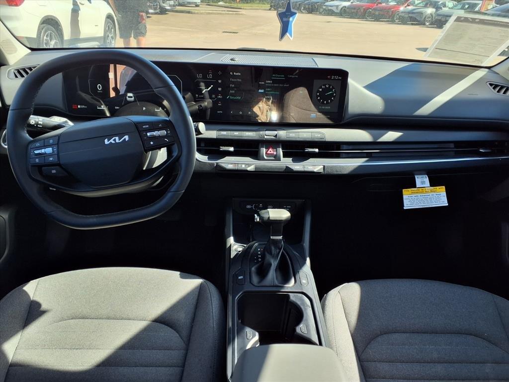 used 2025 Kia K4 car