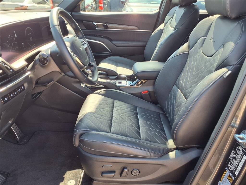 used 2024 Kia Telluride car, priced at $44,800