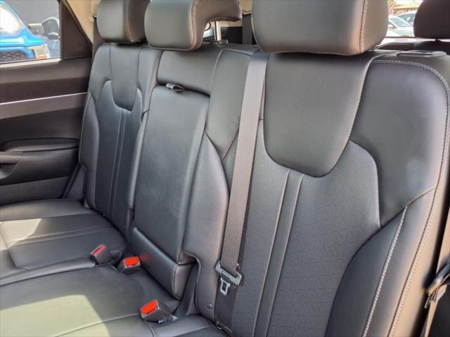 used 2022 Kia Sorento car, priced at $26,400
