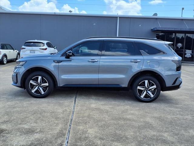 used 2022 Kia Sorento car, priced at $26,400