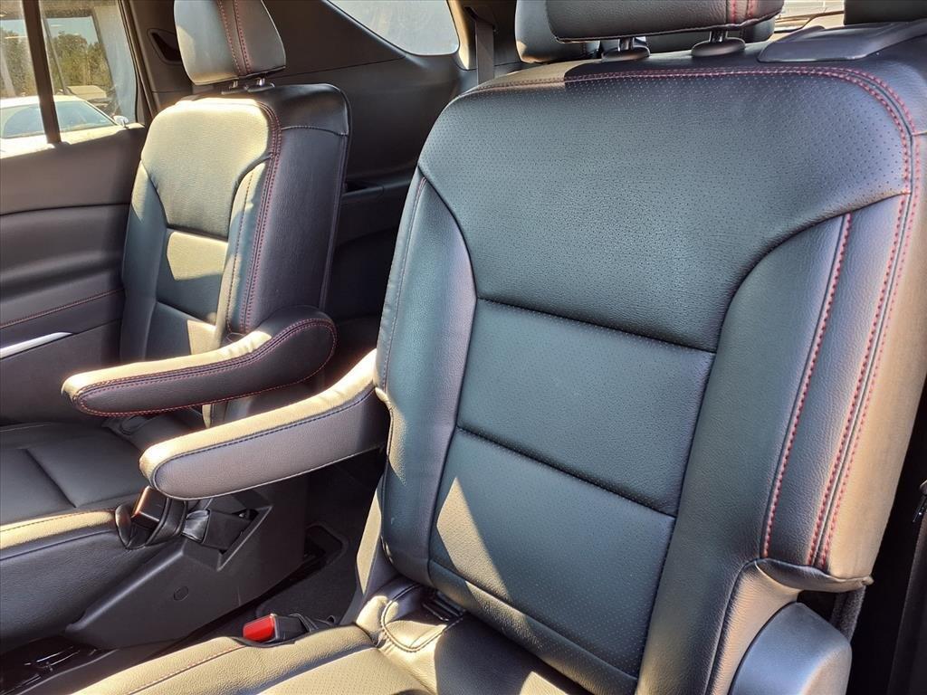 used 2024 Chevrolet Traverse car, priced at $47,700