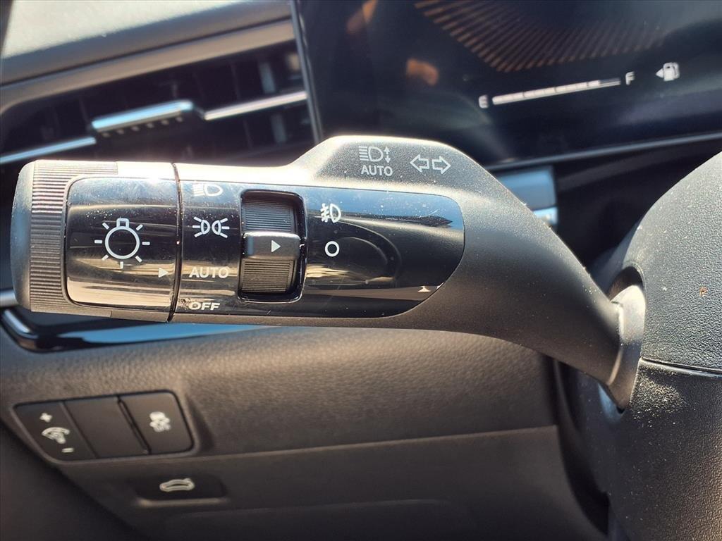 used 2025 Kia K5 car, priced at $29,800