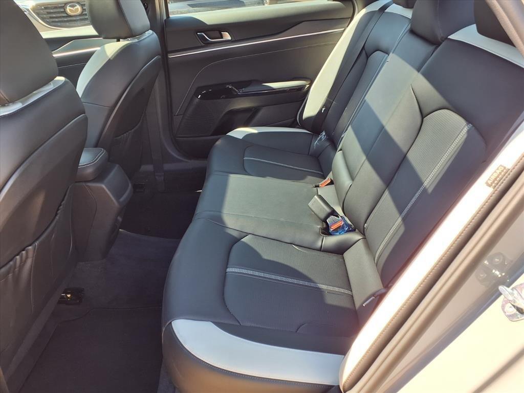 used 2025 Kia K5 car, priced at $29,800