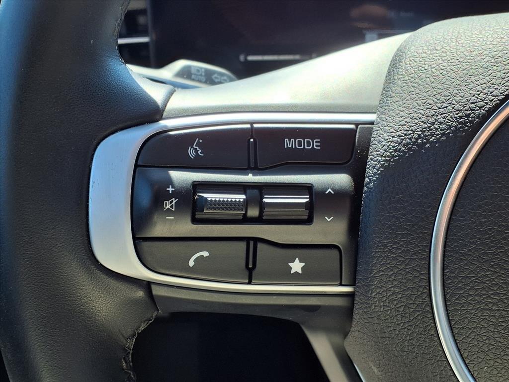 used 2025 Kia K5 car, priced at $29,800