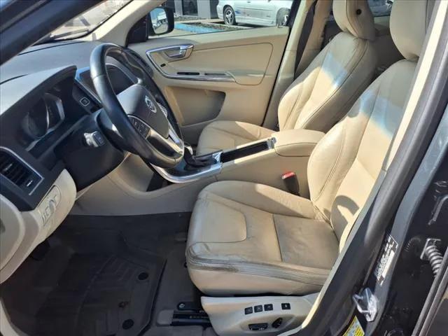 used 2014 Volvo XC60 car, priced at $11,900