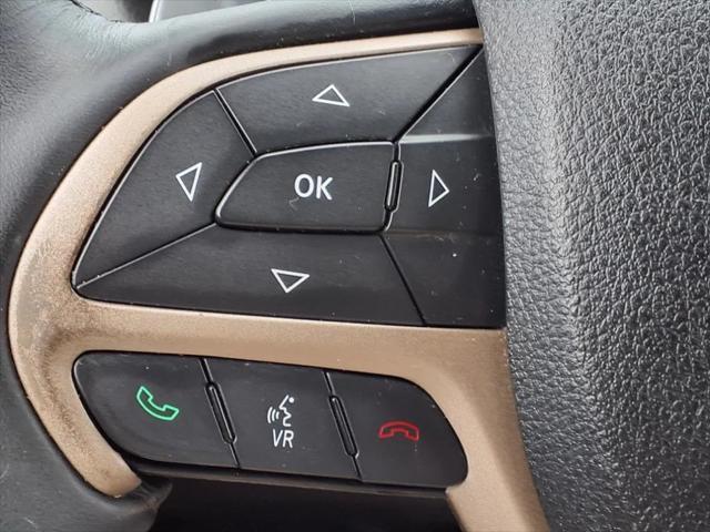 used 2014 Jeep Grand Cherokee car, priced at $13,900