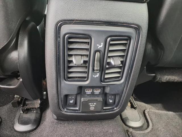 used 2014 Jeep Grand Cherokee car, priced at $13,900