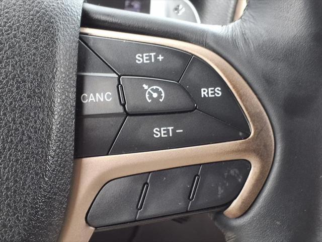 used 2014 Jeep Grand Cherokee car, priced at $13,900