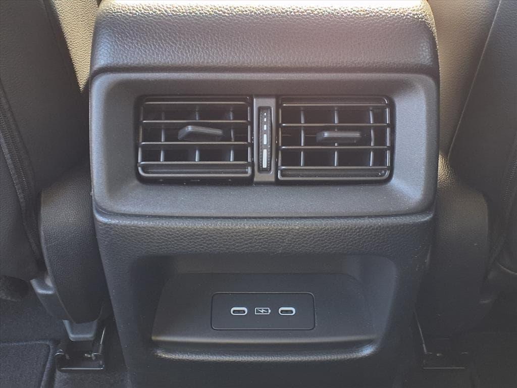 used 2024 Honda CR-V car, priced at $33,900