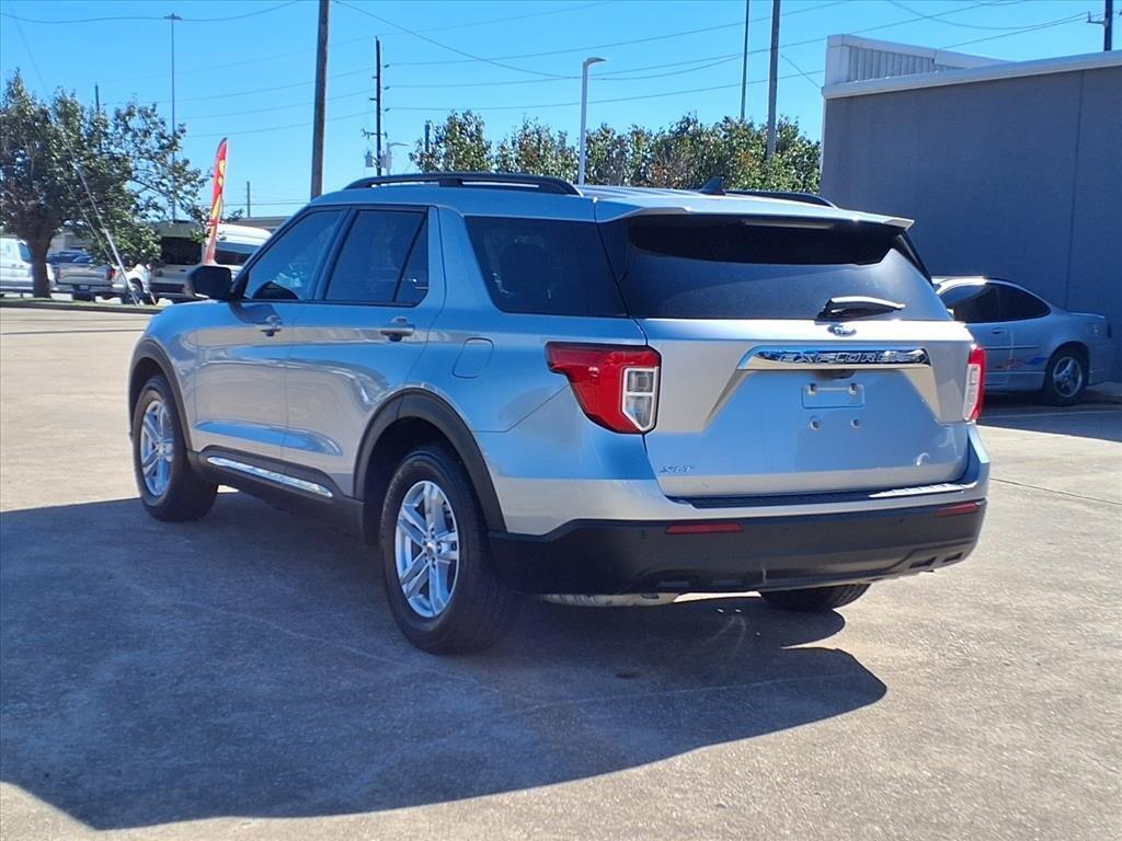 used 2021 Ford Explorer car, priced at $24,900