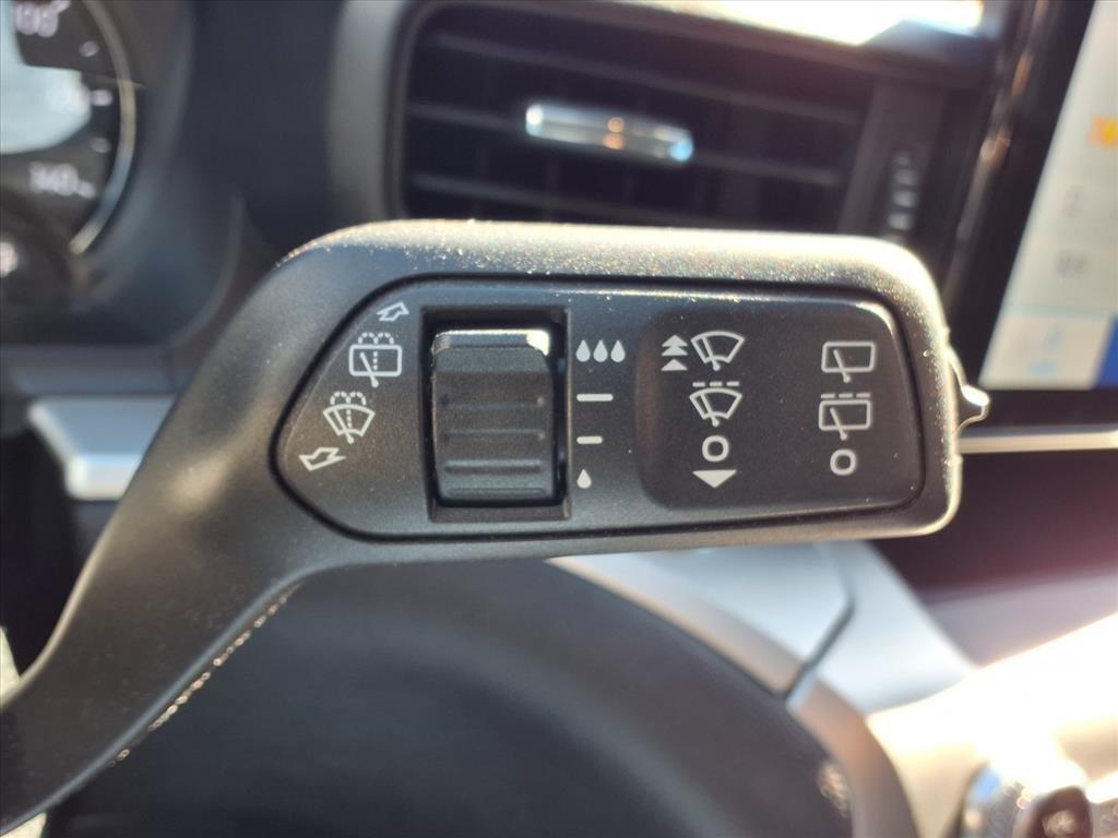 used 2021 Ford Explorer car, priced at $24,900