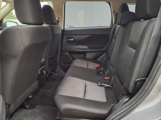 used 2014 Mitsubishi Outlander car, priced at $11,900