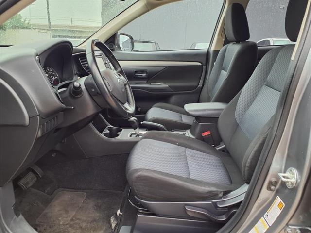 used 2014 Mitsubishi Outlander car, priced at $11,900