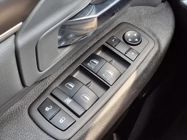 used 2023 Ram 1500 Classic car, priced at $28,800