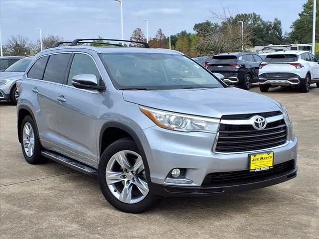 used 2014 Toyota Highlander car, priced at $15,800