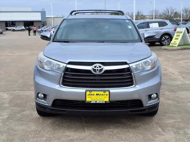 used 2014 Toyota Highlander car, priced at $15,800