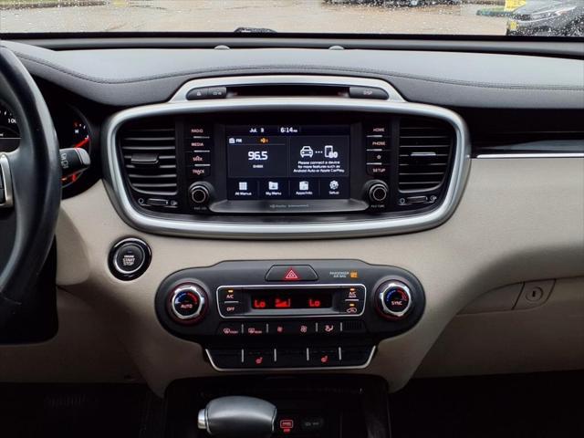 used 2019 Kia Sorento car, priced at $16,900
